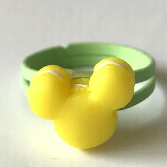 Vintage Disney Mickey Mouse Ears Ring Size 5 6 7 Macaroon Snacks Green Yellow - Picture 3 of 9